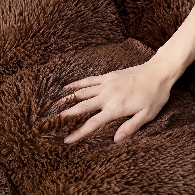 EHEYCIGA Fluffy Dog Crate Bed for Large Dogs, Plush Faux Fur Pad, Coffee | Calming Anti Anxiety Large Dog Crate Bed, Washable Soft Warm Mat with Non-Slip Bottom