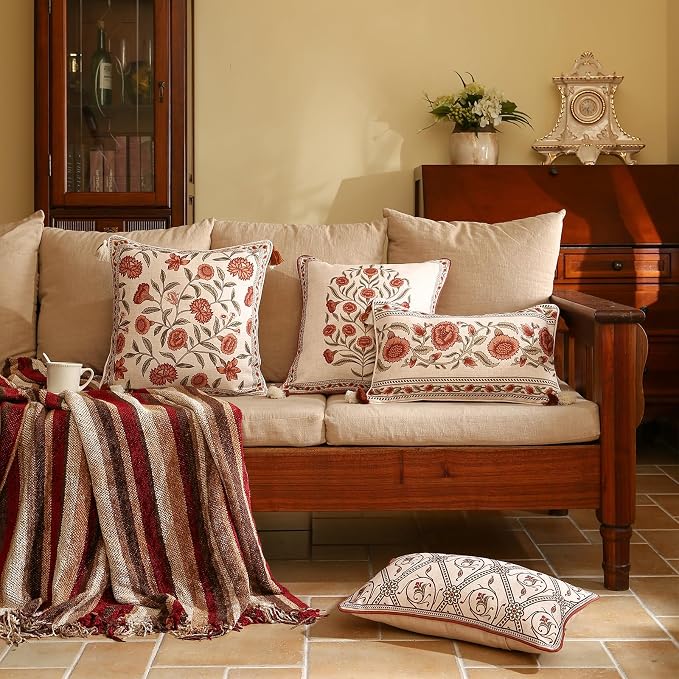 Vintage Elegant Linen Square Throw Pillow Cover,18"x18"-Albano A | Designer French Pillow Cover,Concealed Zipper Design,Orange Floral Pattern,Sofa,Bedroom,Living Room,Lounge Chairs