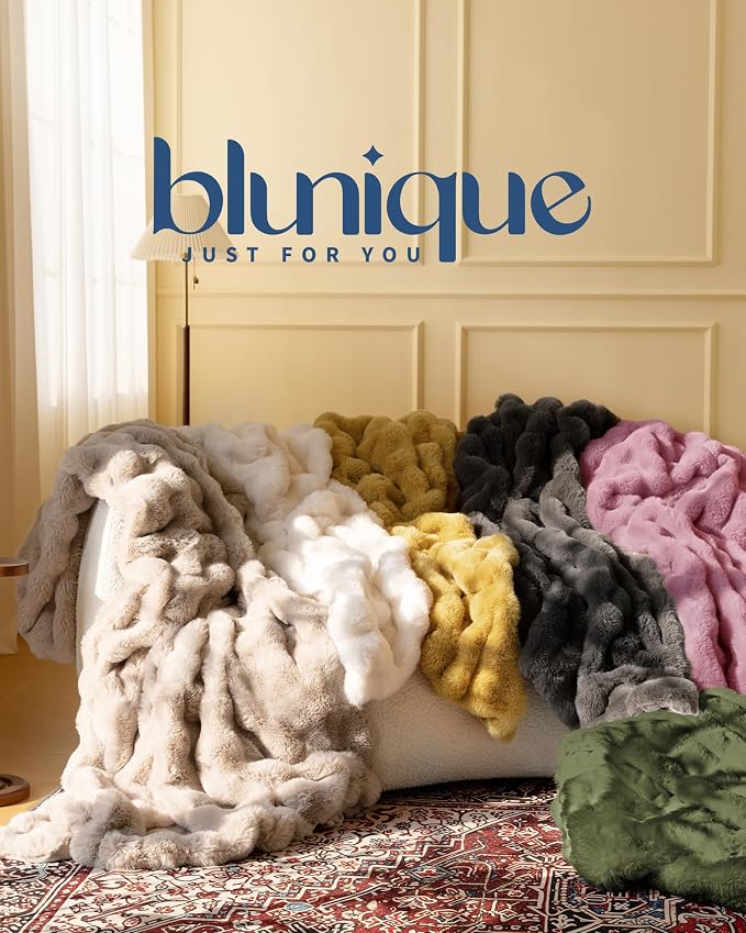 Ultra Soft Cozy Faux Fur Throw Blanket, Fuzzy Plush Thick Bubble Blanket, Oversize Luxury Fluffy Blanket for Couch, Sofa, Bedroom, and Living Room,50x60 Inches,Green