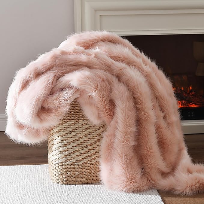 HORIMOTE HOME Pink Faux Fur Throw Blanket, Long Pile Light Pink Fur Blanket, Super Warm, Soft, Cozy, Fuzzy, Fluffy Throws for Couch Bed Sofa, Aesthetic Home Room Decor Throw, 50" x 60"