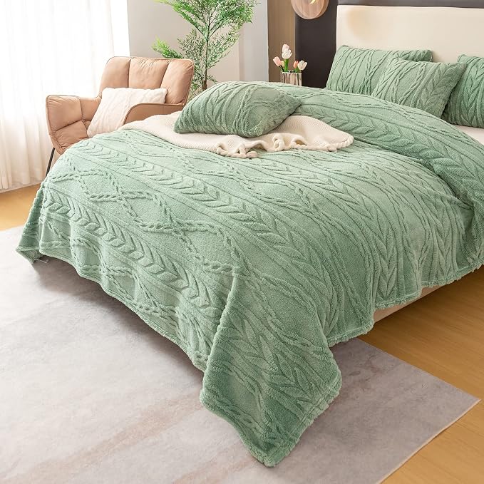 YUSOKI Sherpa Fleece Twin XL Size Blanket, Sage Green, 65"x90" | 3D Stylish Design,320GSM, Non-Shedding, Lightweight for All Season Use, stays fluffy after repeated washes, Perfect Gifts