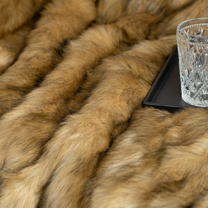 BATTILO Golden Faux Fur Throw Blanket for Couch, 50"x60", Thick Warm | Luxury Soft Cozy Plush Elegant Furry Fluffy Faux Fur Blanket for Bed, Sofa, Living Room, Long Pile with Black Tips