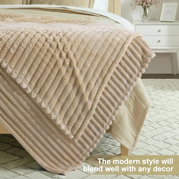 decorUhome Light Brown Fleece Throw Blanket 50x60 Inches | Soft Couch Cozy Fluffy Plush Flannel Striped Blanket for Sofa Bed, Lightweight Decorative Ribbed Fuzzy Blanket for Woman