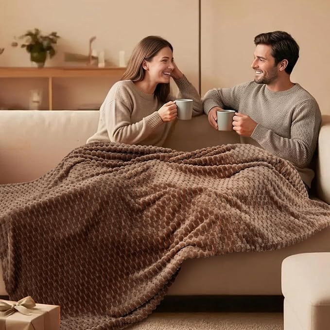 Vessia Flannel Fleece Throw Blanket(50x70 inch), 3D Jacquard Mocha Fuzzy and Warm Blanket for Couch,Sofa,Bed, 300GSM Super Soft Touch Cozy Lightweight Throw for All-Season Home Decor