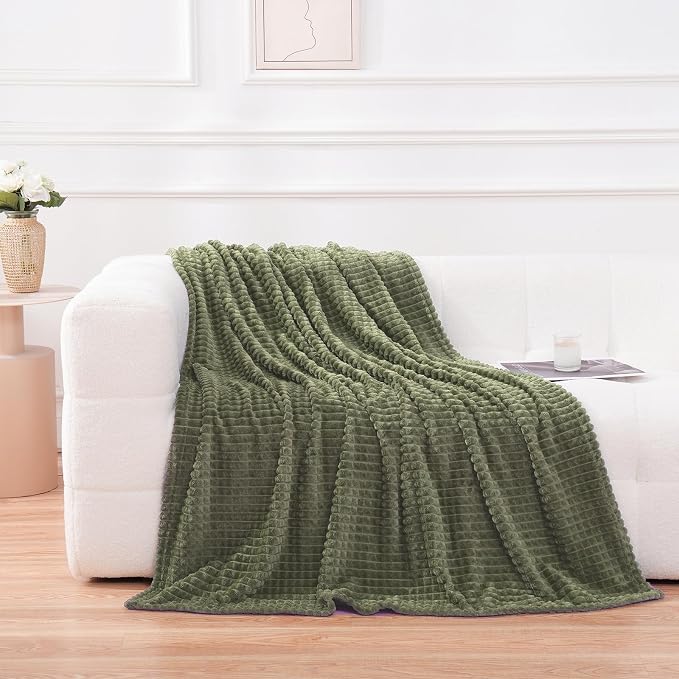 Puncuntex Fleece Throw Blanket Olive Green 50"×60" with Square Grid Design | Super Soft Plush Cozy Flannel Throw Blanket Luxury for Couch Sofa Chair