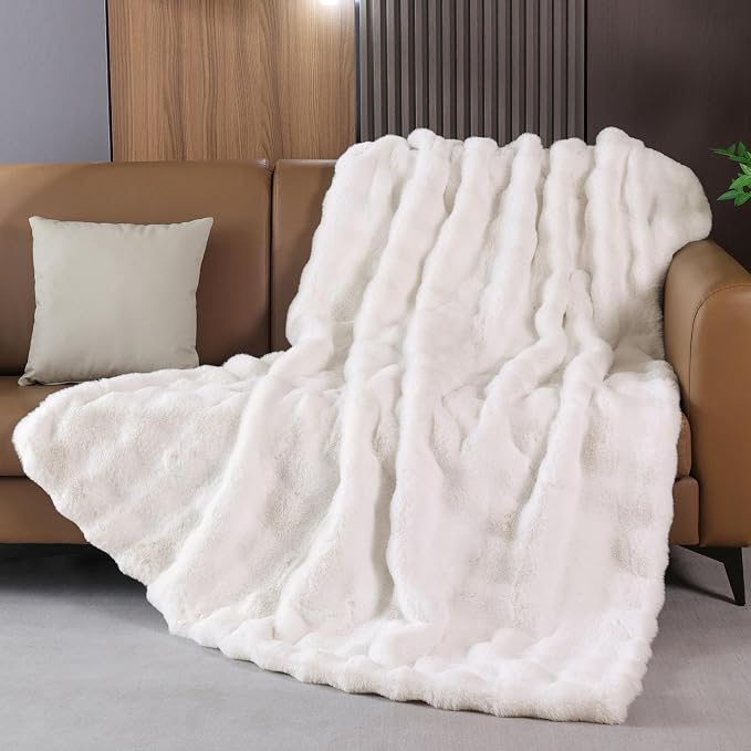 Cream Beige Faux Fur Throw Blanket for Couch, Snuggly Double-Sided Bubble Plush Blanket with Soft Flannel Back, Decorative Throw for Sofa or Bed, Machine Washable, 50 x 60, 860 GSM