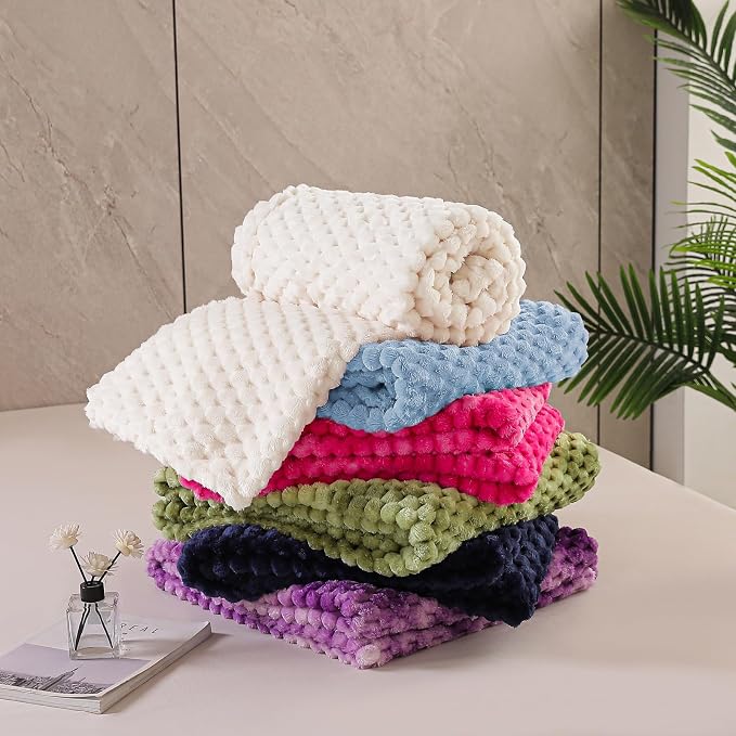 Exclusivo Mezcla 3D Fleece Twin Size Blanket for Bed, Stone Blue | Extra Soft Fuzzy Plush Lightweight Bed Blankets, Cozy Fluffy Decorative Blankets for All Seasons, 60x80 Inches
