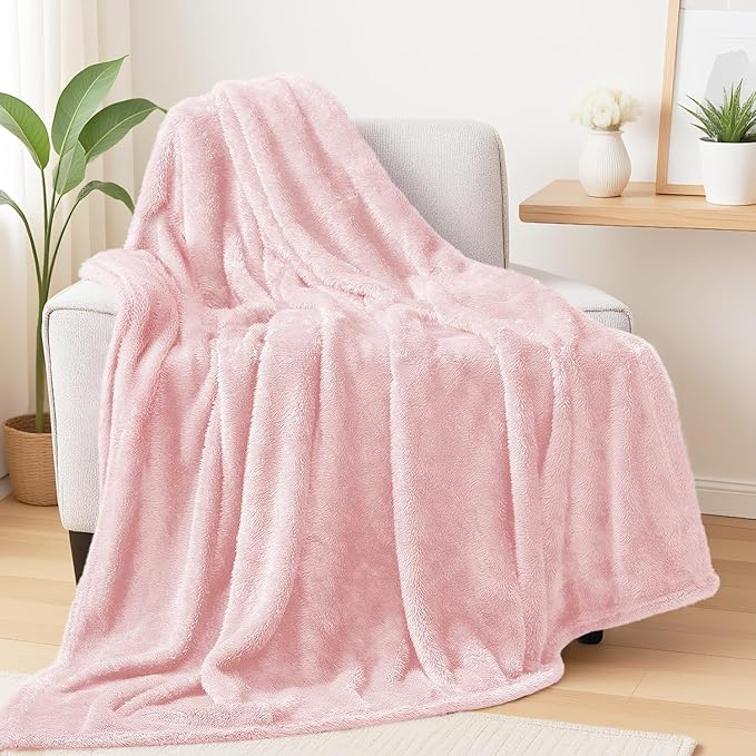 Exclusivo Mezcla Fuzzy Large Fleece Throw Blanket for Couch, Light Pink | 50x70 Inches, Super Soft and Cozy Throw, Plush Fluffy Blanket for Sofa, Bed, Bedroom, Home Decor, All Season
