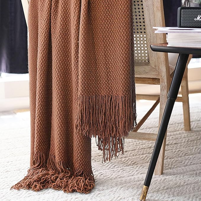 LOMAO Knitted Throw Blanket with Tassels Bubble Textured Lightweight Throws for Couch Cover Home Decor (Caramel, 50x60)