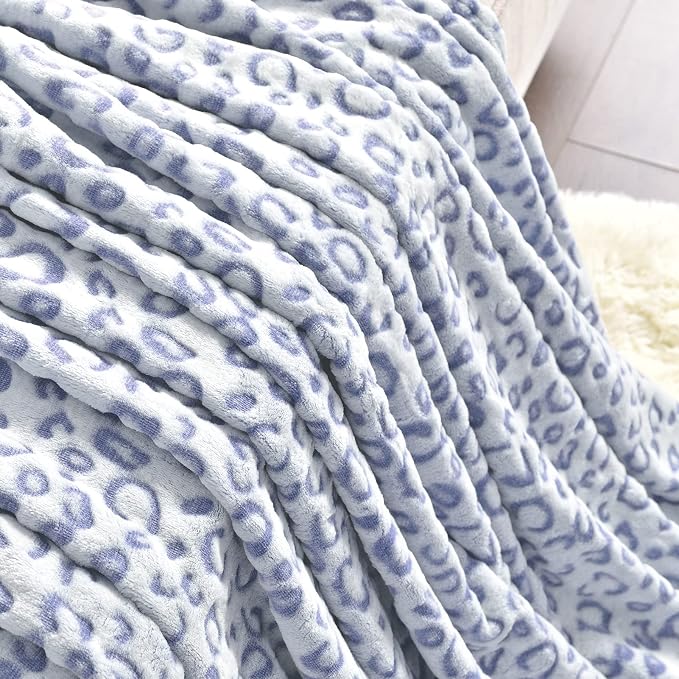 PLEASANT BOULEVARD | Leopard Throw Blanket Fleece, Premium Lightweight Cozy Warm Plush Microfiber Bedspread for Couch Sofa and Bed (Blue, Twin (60 x 80 inches))