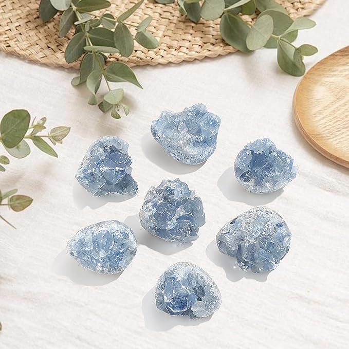 ZHIYUXI Celestite Crystals Cluster Geodes Blue Crystal Gemstones Celestite Stone Raw Crystals Aquamarine Crystals Natural Rock Collection Reiki Geode Decor Energy Balance Wicca Room 1pc 50-70g