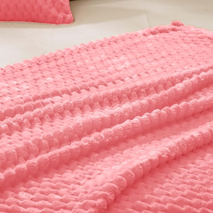 Vessia Flannel Fleece Throw Blanket(50x70 inch), 3D Jacquard Pink Fuzzy and Warm Blanket for Couch,Sofa,Bed,Chair, 300GSM Super Soft Touch Cozy Lightweight Throw for All-Season Home Decor