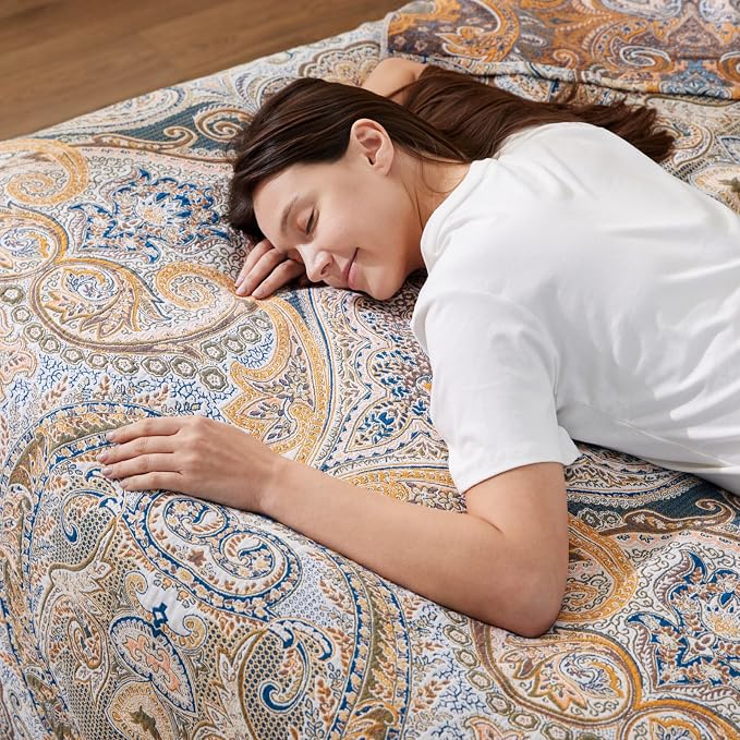 100% Cotton Boho Throw Blanket for Home Decor – Classic Farmhouse Quilt Bedding, Muslin Blankets for Adults, Vintage Woven Decorative Blanket for Couch, Bed Layering Use, Paisley Pattern, 60"x80"