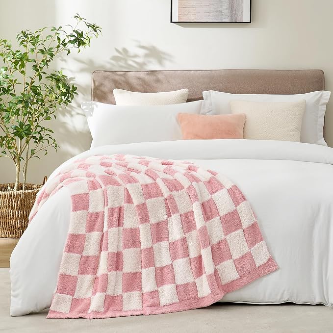 Snuggle Sac Checkered Throw Blanket Faux Fur Microfiber Blankets for Couch,Cozy Soft Warm Blanket for Sofa Bedroom Living Room,Pink Checker,60x80 inches