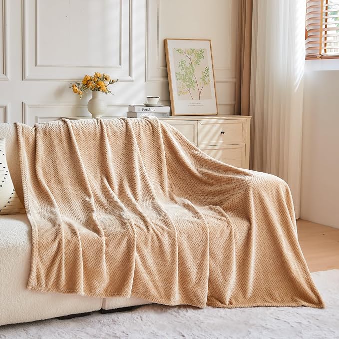NEWCOSPLAY Fleece Leaves Pattern Twin Blanket, Brown, 60"x80" | Super Soft Throw Blanket, Lightweight Cozy Bed Sofa Blanket, Premium Silky Flannel Fleece, Travel Blanket for All Season Use