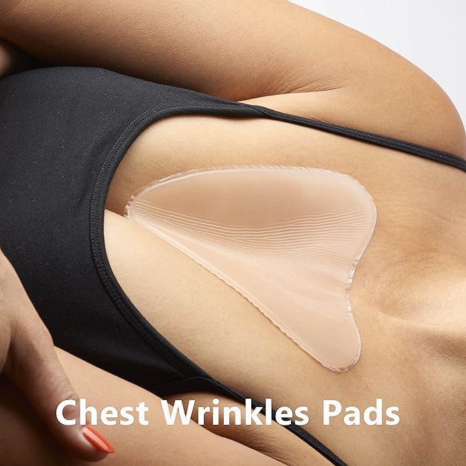 Reusable Silicone Chest Wrinkle Pads, Set of 2 Decollete Patches for Side Sleepers, Helps Reduce Cleavage & Chest Sleep Lines, Hydrating Anti-Aging Chest Pads for Women