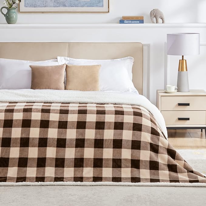 Sherpa Buffalo Plaid Christmas Twin Blanket 60" X 70", Fuzzy Fluffy Soft Cozy Throw Blanket, Fleece Flannel Plush Microfiber Blanket for Couch Bed Sofa(Brown)