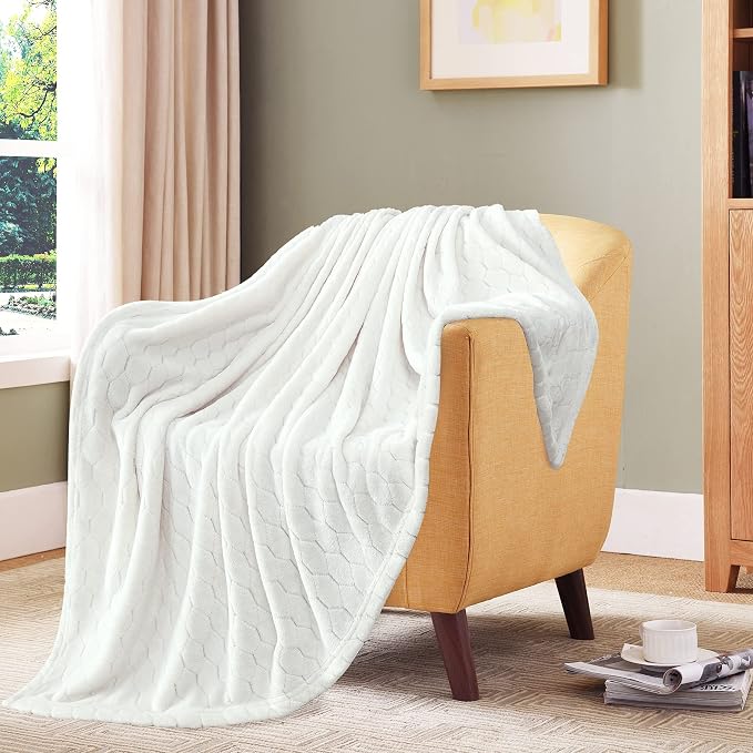 Fleece Blanket Textured Fuzzy Plush Throw Blanket Twin Size 60" x 80", Super Soft Fluffy Bed Blanket Geometric Pattern Comfy Microfiber Flannel Blankets for Couch, Bed, Sofa, Cream White