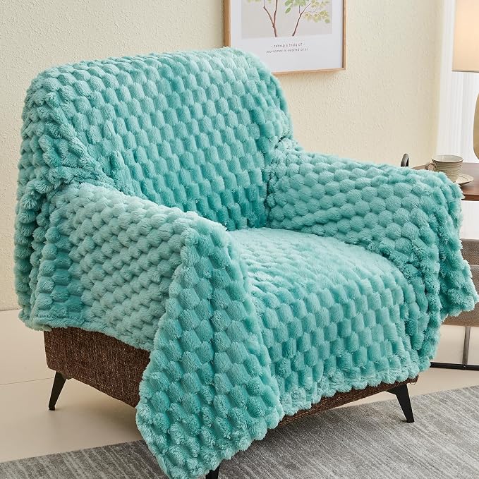 NEWCOSPLAY Fleece Clouds Cozy Twin Blanket for Couch, Sage Green, 60"x80" | Premium Silky Flannel Blanket, Soft Lightweight Fluffy Throw Blanket for Bed Sofa Decor, Gift for All Season Use
