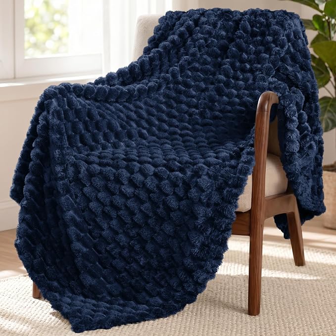 Exclusivo Mezcla Large 3D Fleece Throw Blanket for Couch, Navy Blue | Extra Soft Fuzzy Plush Lightweight Throws, Cozy Fluffy Decorative Blankets for All Seasons, 50x70 Inches
