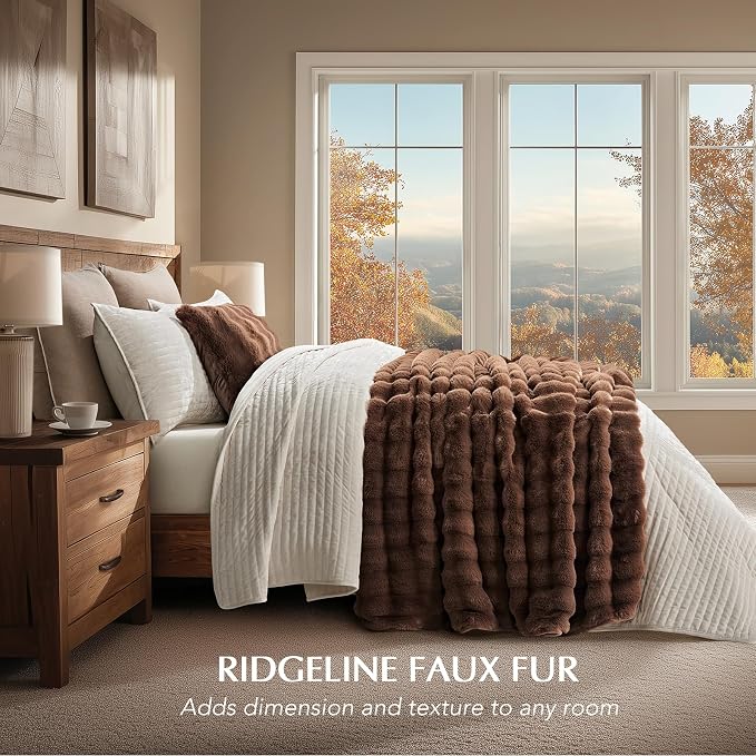Faux Rabbit Fur Bubble Throw Blanket, 60"x80", Chestnut | Ultra Soft, Luxury Faux Rabbit Fur Throw, Thick Warm Bubble Blanket, Cozy Fluffy Reversible, for Bed, Couch, Chair, Sofa