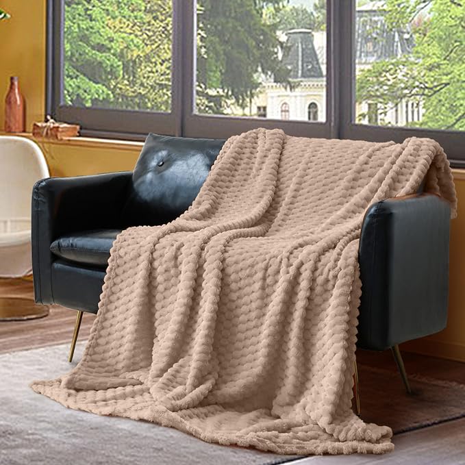 Vessia Flannel Fleece Twin Size Blanket(60x80 inch), 3D Jacquard Camel Fuzzy and Warm Blanket for Couch,Sofa,Bed,Chair, 300GSM Super Soft Touch Cozy Lightweight Bed Decor for All-Season