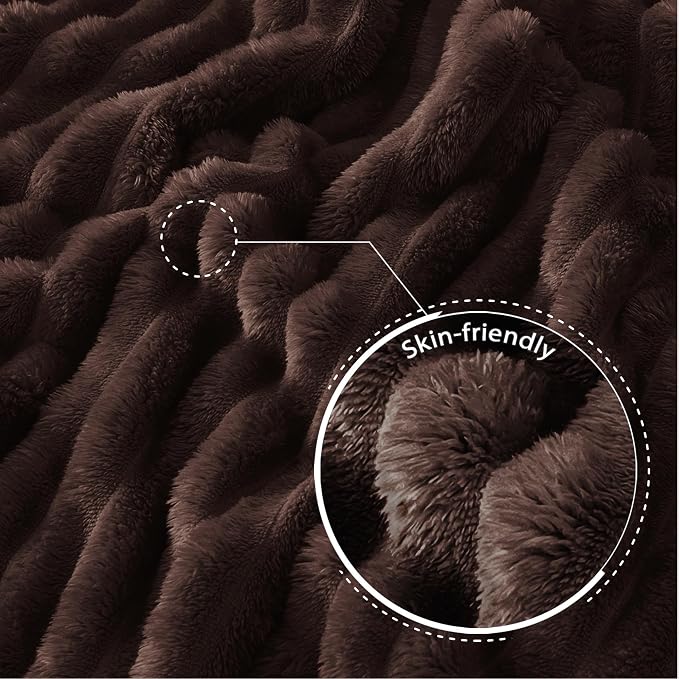 Exclusivo Mezcla Striped California King Size Fleece Blanket for Bed | Soft Breathable Cozy Bed Blankets, Lightweight Plush Fluffy Fuzzy Jacquard Decorative Blankets