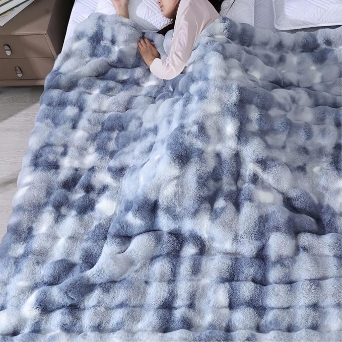 Tie-Dye Blue Faux Fur Throw Blanket for Couch, Snuggly Double-Sided Bubble Plush Blanket with Soft Flannel Back, Decorative Throw for Sofa or Bed, Machine Washable, 60 x 80, 860 GSM