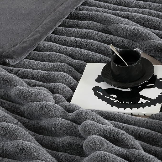 Faux Fur Throw Blanket for Couch, Ultra Cozy Fuzzy Fluffy Fur Luxurious Soft Striped Plush Gift Blankets for Family Sofa Chair Bedroom, 60"x80", Cationic Wolf Gray