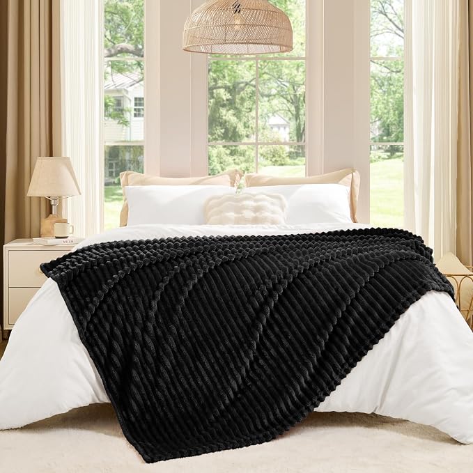 BEDELITE 3D Ribbed Jacquard Black Fleece Twin Blanket for Bed, 60x80 Inch | Soft Warm Decorative Fluffy Blanket, Cozy Plush Lightweight Fuzzy Throw Blanket for Couch Sofa Room Decor, Gift for Women