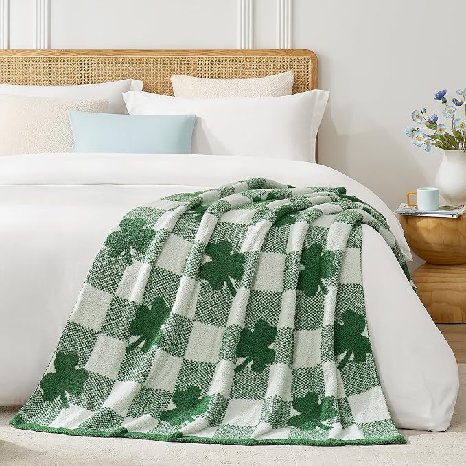Snuggle Sac St.Patrick's Day Blanket, Lucky Spring Green Clover Shamrock Irish Throw Blanket, Soft Cozy Fuzzy Reversible Checkered Blanket for Couch Sofa Chair, 50x60 inches
