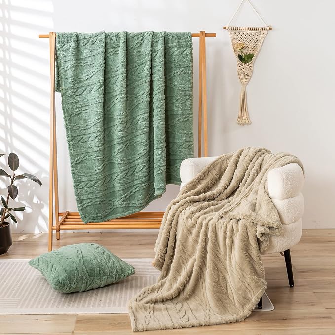 YUSOKI Sherpa Fleece Large Throw Blanket, Sage Green, 50"x65" | 3D Stylish Design,320GSM, Non-Shedding, Lightweight for All Season Use, stays fluffy after repeated washes, Perfect Gifts