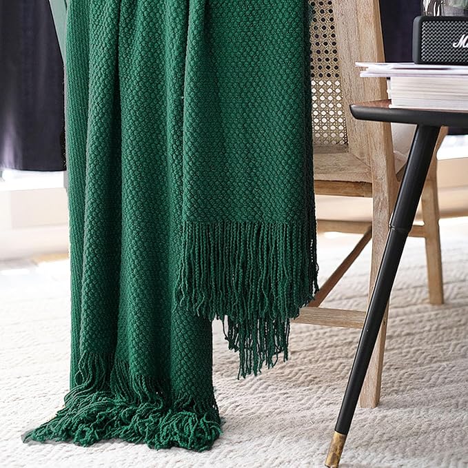 LOMAO Knitted Throw Blanket with Tassels Bubble Textured Lightweight Throws for Couch Cover Home Decor (Green, 60x80)