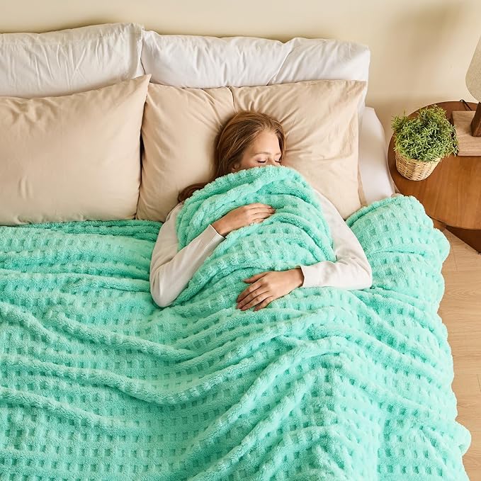 NEWCOSPLAY 3D Waffle Checkered Flannel Queen Blanket, Aqua, 90"x90" | Super Soft Cute Lightweight Decorative Premium Silky Fleece Blanket for Couch Sofa Bed, Gift for Women Men, All Season Use