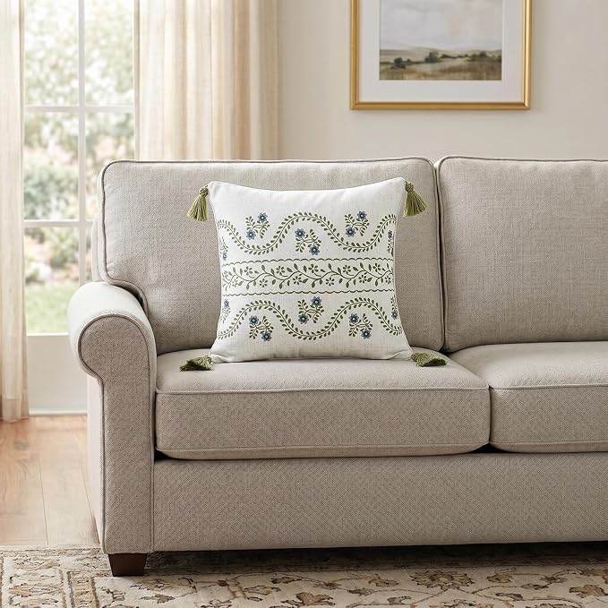 Designer Linen Throw Pillow Cover,Set of 2,18"x18"-Mosella D | Vintage Elegant Square Decor Pillow Cover,Concealed Zipper Design,Floral Pattern,Sofa,Bedroom,Living Room,Lounge Chairs