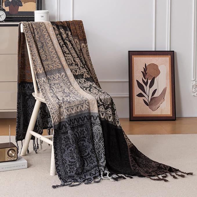 Boho Throw Blanket, Chenille Jacquard Tassels Throw Blankets for Bed Couch Soft Chair， Bohemian Fringe Tassels (Black, Large 86 * 102Inches)