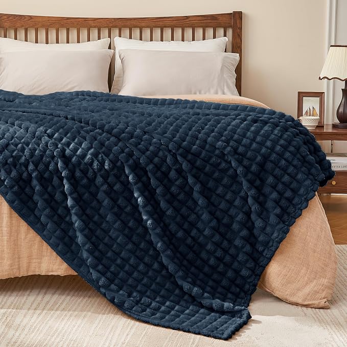 BEDELITE Navy Blue Fleece King Size Throw Blankets for Bed, 108x90 Inch | Soft Warm Fuzzy Fluffy Blanket for Bed Sofa, Lightweight Plush Cozy Blankets for Home Room Decor, Gift for Women, All Season