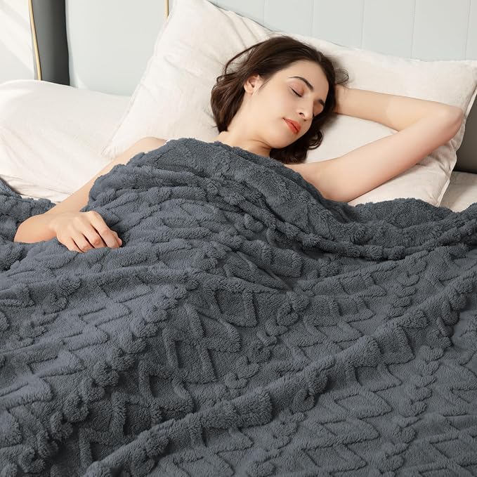 Aganear Fleece Throw Blanket for Couch Sofa 60"x80" Grey | Lightweight Fuzzy Throw,Warm Gift for Women,Christmas,Housewarming,Soft,Boho Design for Room Home Decor,All-Season Use