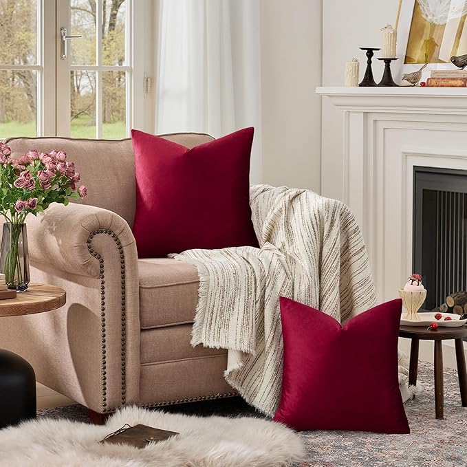 GIGIZAZA Burgundy Velvet Pillow Covers 22x22 Decorative Pillows Pack of 2 | Red Throw Pillows for Couch Sofa,280gsm Soft Textured Fabric,Modern Square Pillowcases,Luxury Cushion Covers