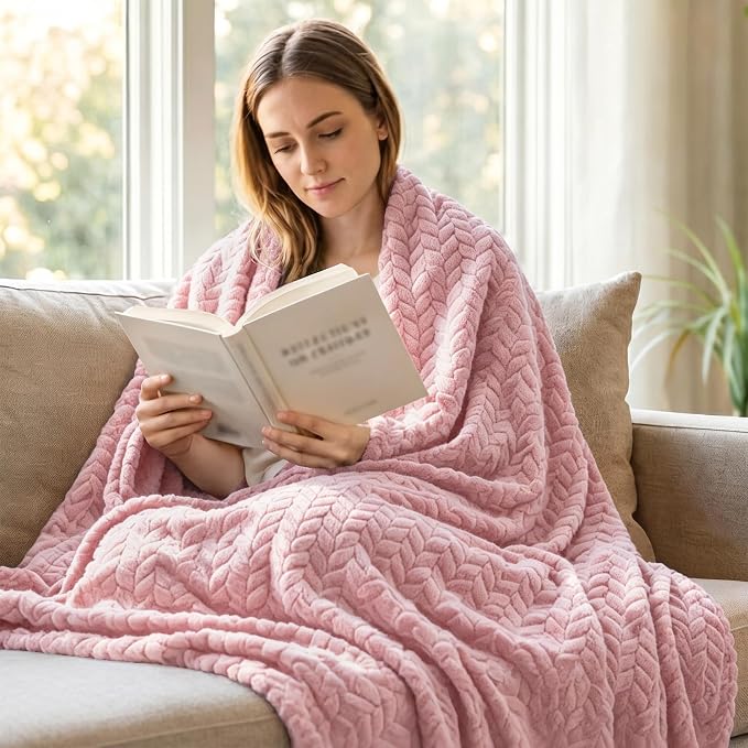 Exclusivo Mezcla Soft Fleece Bed Blanket Queen Size, 90”x90”, Pink | Cozy Fluffy Lightweight Blankets for Summer, Decorative Plush Flannel Throws for Living room, Bedroom with Leaves Pattern