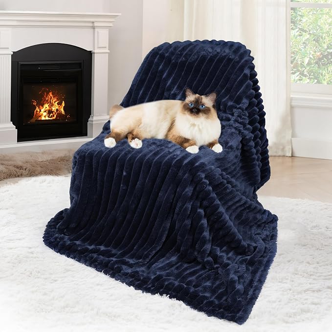 Waterproof Pet Blanket for Large Dogs & Cats - Reversible Calming Plush, Washable Furniture Cover for Couch, Bed, Car Seat, Blocks Leaks, Stains & Pet Fur (Navy, 30"x40")
