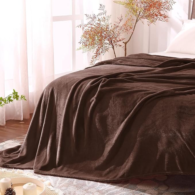 BEDELITE Fleece Blanket Soft Plush Full Bed Blanket Brown 84"x90" | Ultra Soft Fleece, Plush Microfiber, Lightweight Warmth, All Season Comfort, Fade Resistant, Machine Washable, Couch Sofa Bed