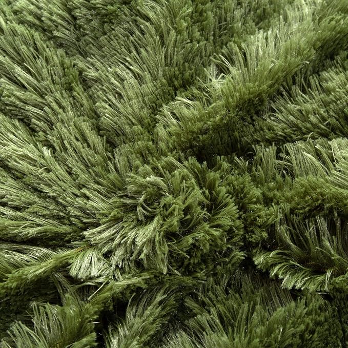YUSOKI Long Faux Fur Queen Size Blanket, Olive Green, 90" x 90" | Ultra Soft, Lightweight for All Season Use, stays fluffy after repeated washes, Perfect Gifts, Machine Washable