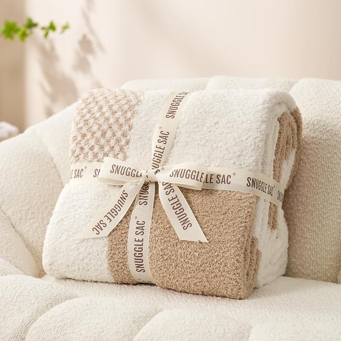 Snuggle Sac Checkered Blanket, Beige Throw Blanket for Couch Plaid Microfiber Fluffy Warm Cozy Soft Oversized Throw XL Reversible Checkered Blankets for Sofa, Chair, Bed, 50x70 inches