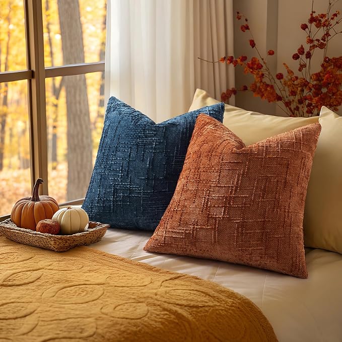 decorUhome Textured Chenille Throw Pillow Covers 20x20 Set of 2 Rust | Fall Modern Farmhouse Soft Cozy Slubby Couch Pillow Cases Boho Decorative Pillow Cases for Bed Sofa Living Room Home Decor