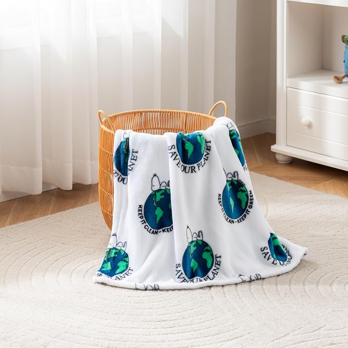 Berkshire Blanket Peanuts® VelvetLoft® Cute Character Snoopy Plush Oversized Throw Blanket, Snoopy Keep it Clean Keep it Green White (50in x 60in)