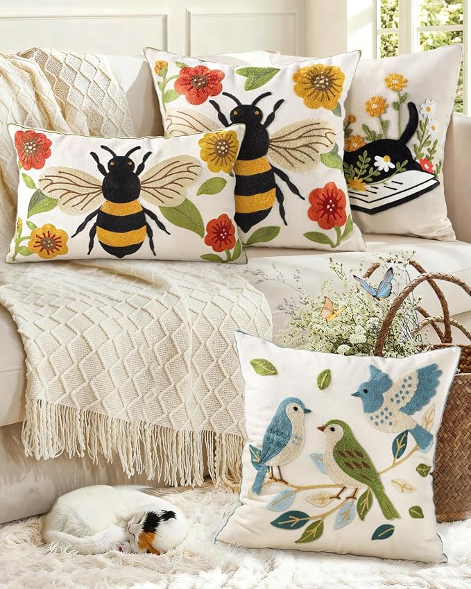 Animal Embroidered Lumbar Pillow Cover 20x12 Inch, Bee Floral | Decorative Throw Pillow Cover, Farmhouse Cushion Cases with Hidden Zipper, Cottagecore Decor for Couch, Sofa, Bedroom