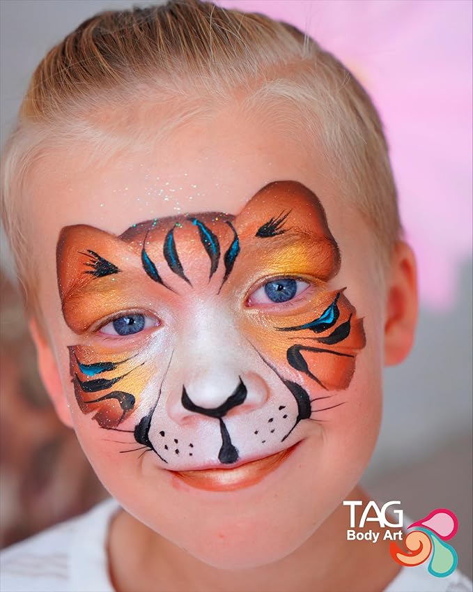 TAG Professional Face and Body Paint, Regular Black 32gm, non-toxic, hypoallergenic, east to wash off, ideal for Kids Parties, Halloween, Cosplay and Events