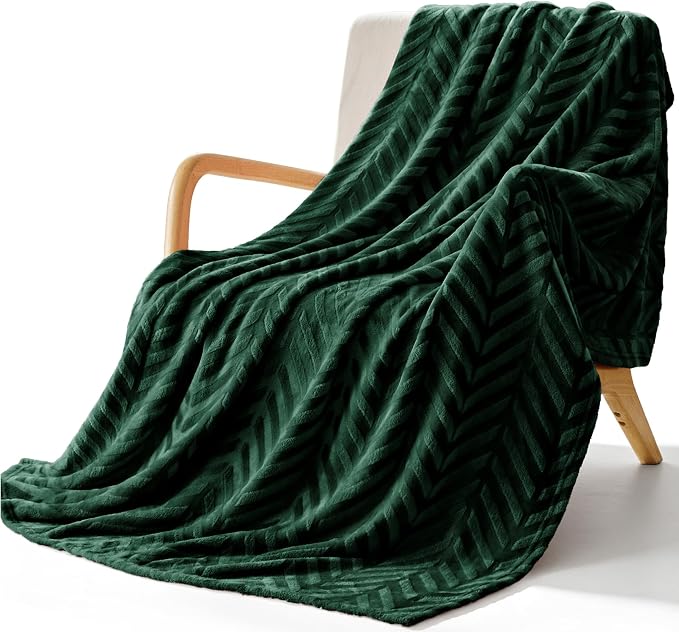 Whale Flotilla Flannel Fleece Fall Throw Blanket for Couch, Emerald Green | Lightweight Breathable Soft Sofa Throws, Plush Fluffy Chevron Design Decorative Blankets for Home Life, 50x60 Inch