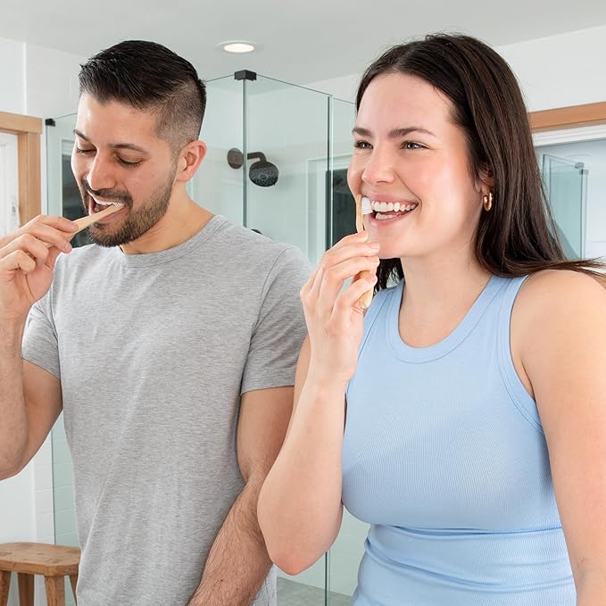 Fresh Mint Toothpaste Tabs (Community Goods Fresh Mint Toothpaste Tablets with Nano Hydroxyapatite | Naturally Whitens, Fluoride-Free, Cruelty-Free, Vegan | Kraft Pouch with 248 tabs, 4 Month Supply)